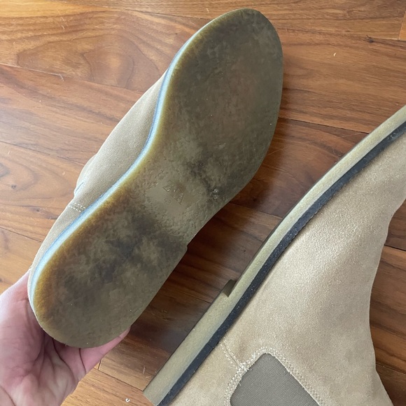Zara Men’s suede boots - Great condition - Picture 3 of 3